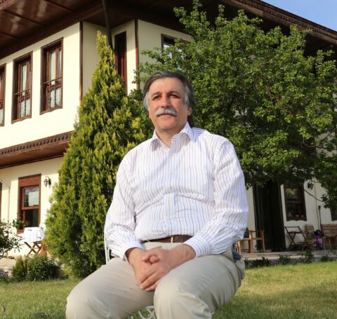 Prof. Dr. Fahrettin Keleştemur: Amacım Kadim Kültürümüzün İnşası Yolunda Lider Bir Üniversite 17 C2